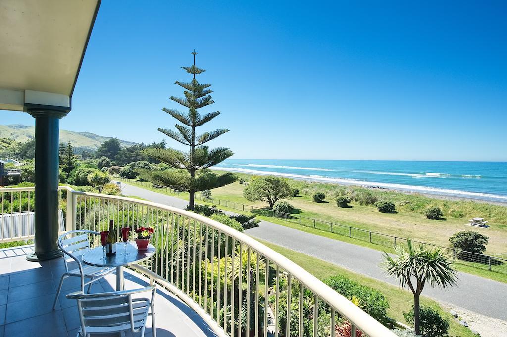 Gore Bay Lodge Christchurch Exterior foto
