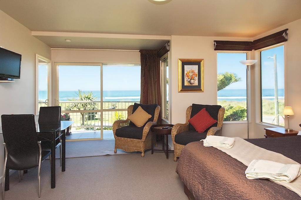 Gore Bay Lodge Christchurch Habitación foto